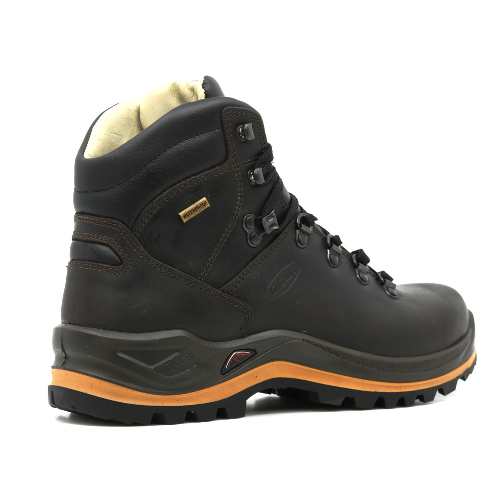 detail GRISPORT Aztec hnědá pánská celokožená outdoor obuv s membránou Spo-Tex®