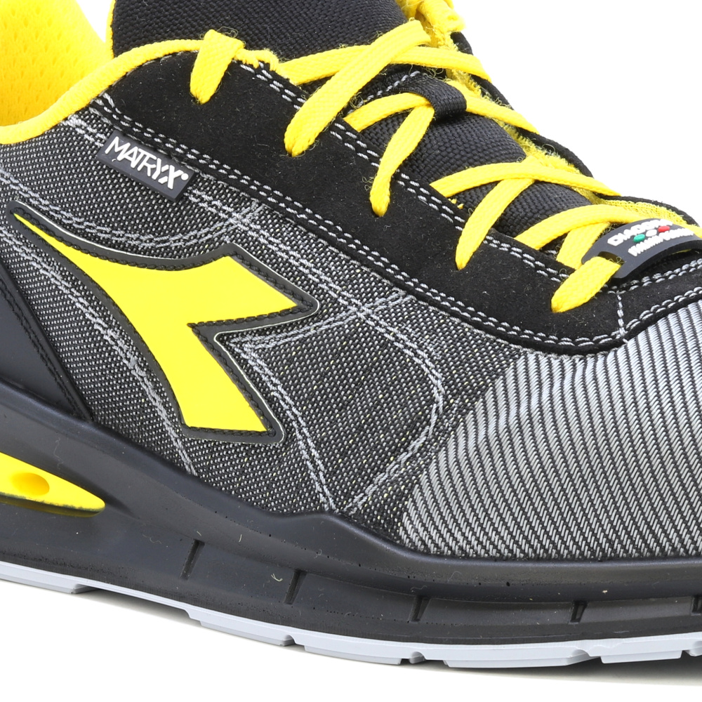 detail DIADORA Run Airbox Matryx S1P černá pánská pracovní obuv, která dýchá - Geox