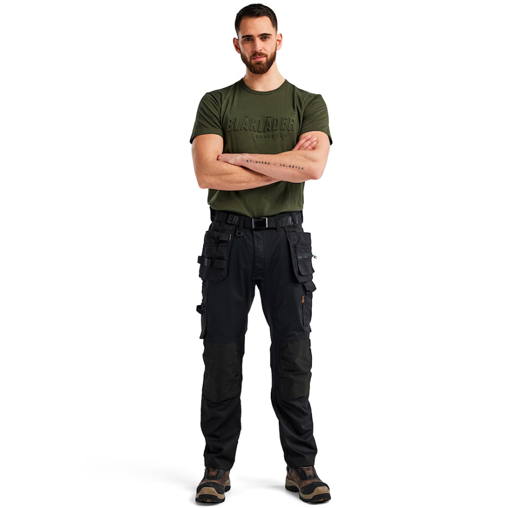 detail BLAKLADER Sweden 3D Logo olivové pánské profi triko 100% Ba