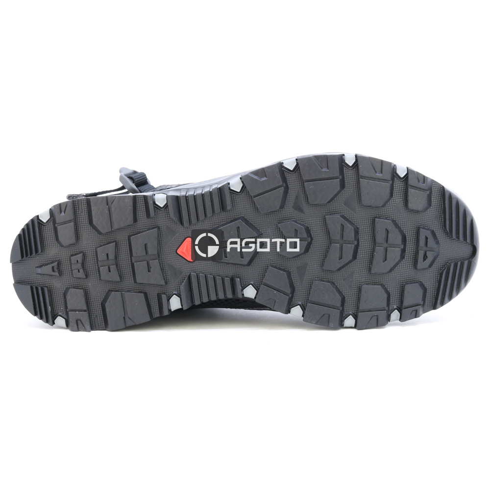 detail SALOMON Techamphibian 5 M Black černá pánská outdoor obuv