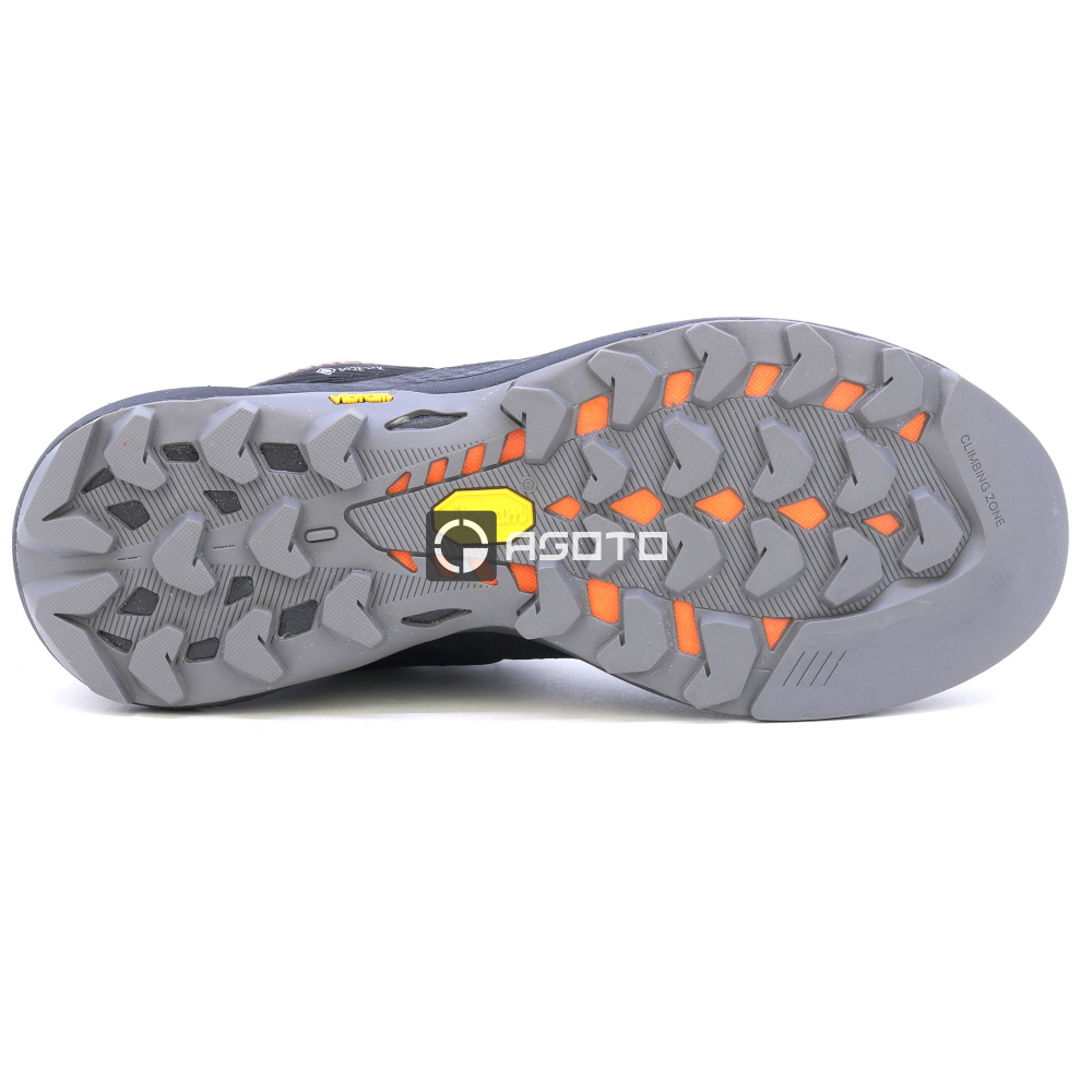 detail MERRELL MQM 3 GTX černá pánská outdoor obuv Gore-Tex® membrána