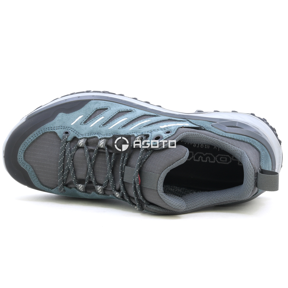 detail LOWA Innovo GTX Lo modrá pánská outdoor obuv membrána Gore-Tex®