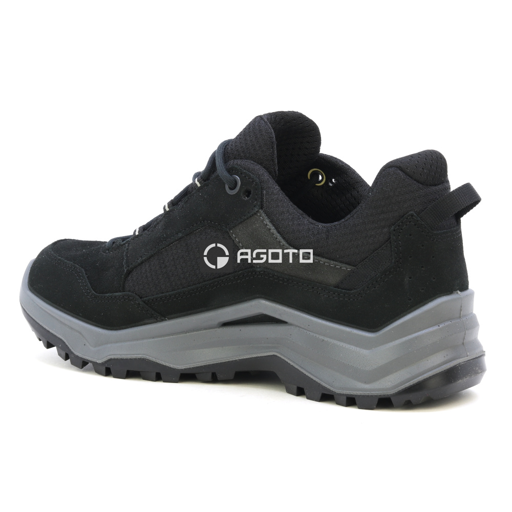 detail LOWA Ventierra GTX černá pánská kožená outdoor obuv membrána Gore-Tex®
