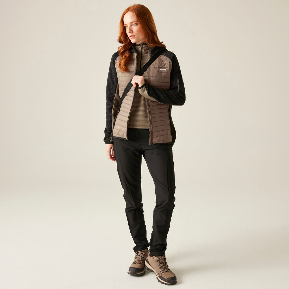 detail REGATTA Newhill Hybrid hnědá dámská outdoor bunda celoroční pohodlná