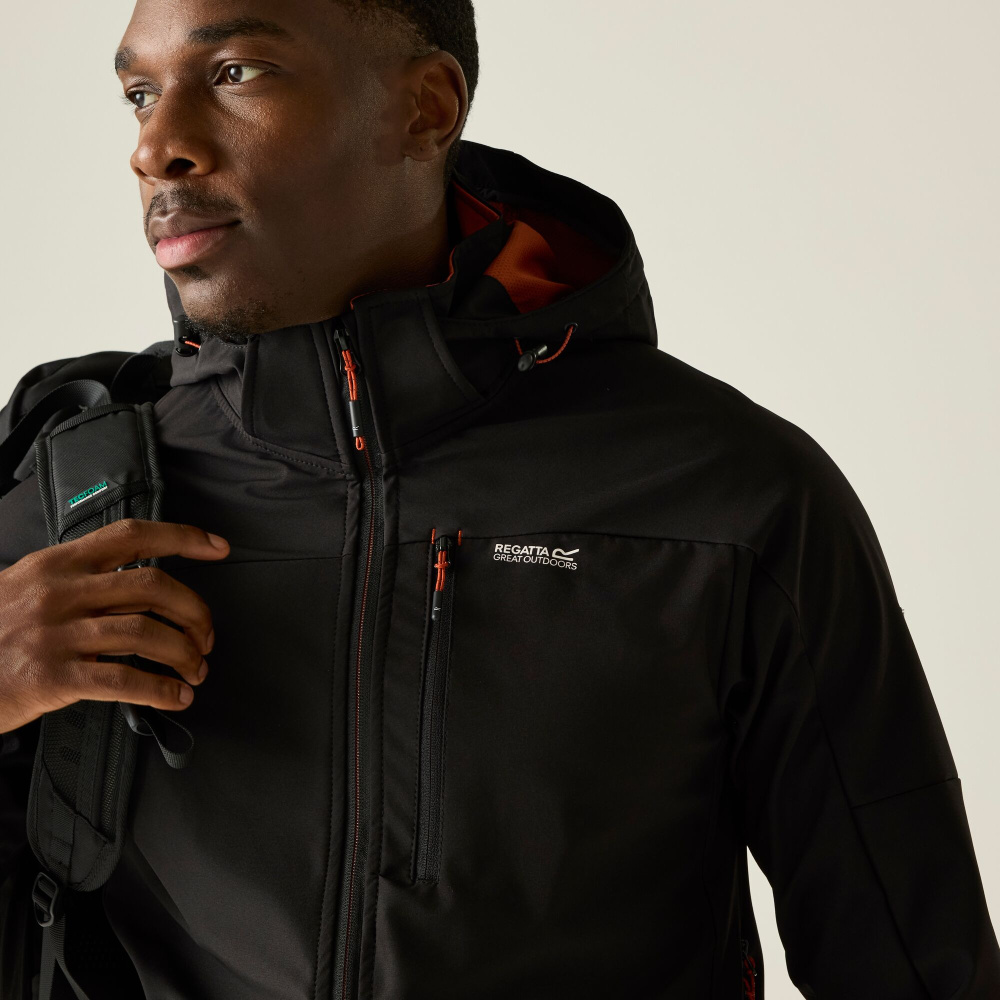 detail REGATTA Arana černá páská softshell outdoor bunda, vodní sloupec 15 000 mm