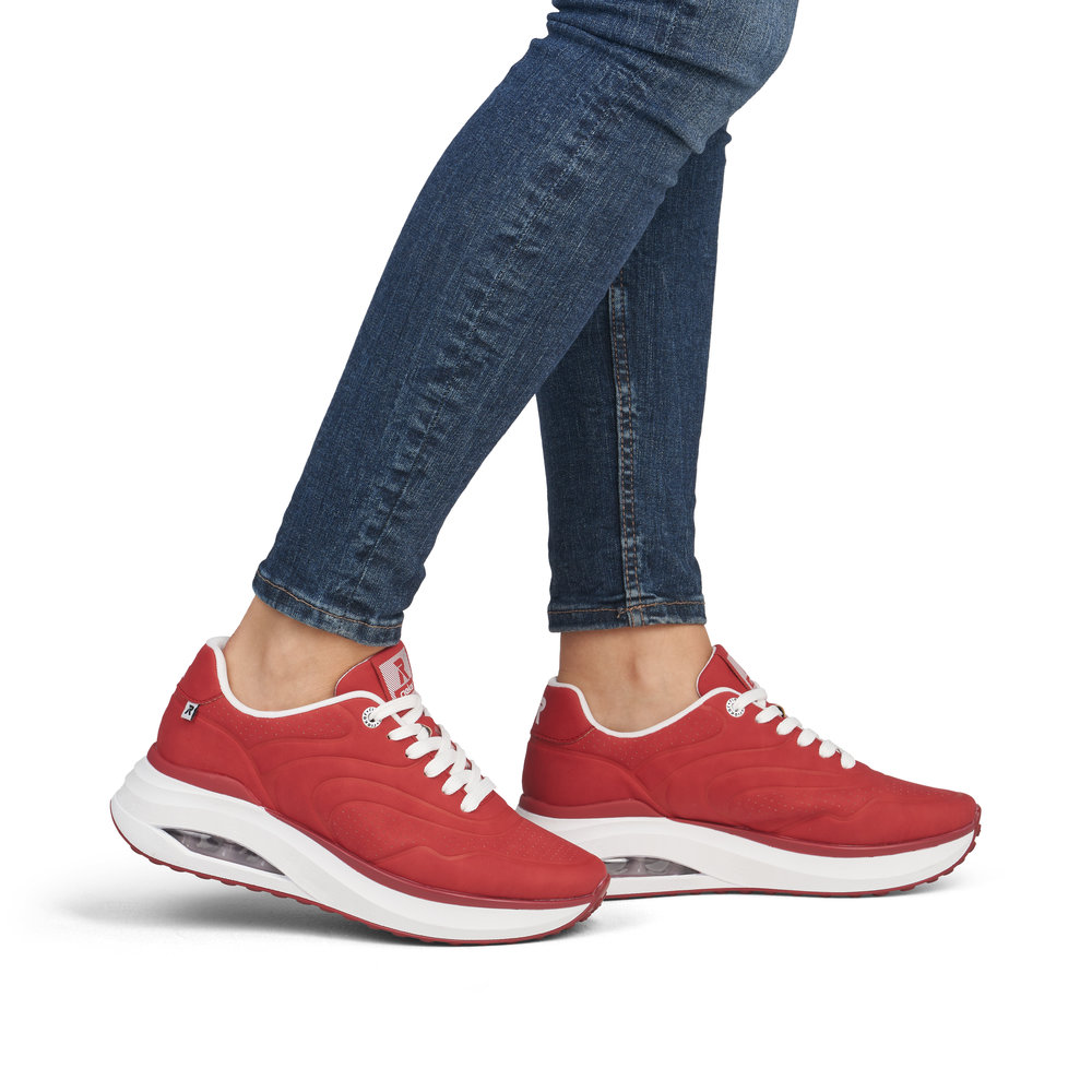 detail RIEKER W2700-33 červené dámské tenisky