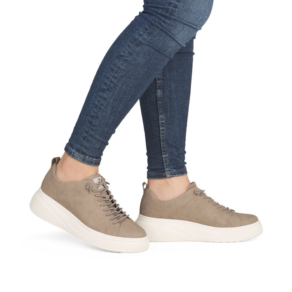 detail RIEKER W2301-20 béžové dámské kožené tenisky