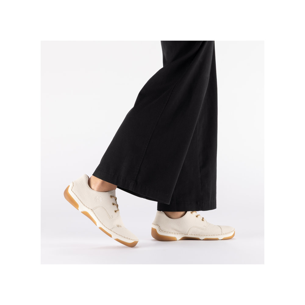 detail RIEKER 55920-80 béžové dámské pohodlné, lehké tenisky, antistress podrážka