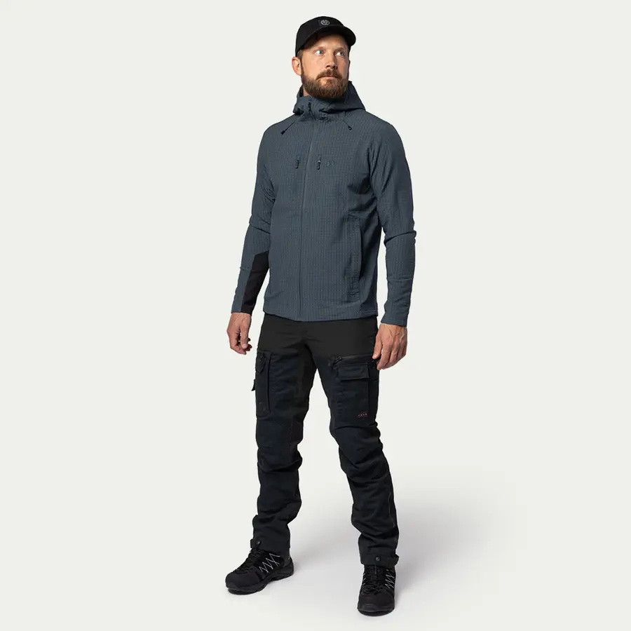 detail Beyond Nordic Sweden BN106 Tech šedá pánská outdoor lehká bunda Terraflex™