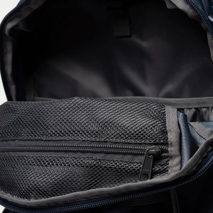 detail Beyond Nordic Sweden BN503 modrý pánský outdoor batoh 20L