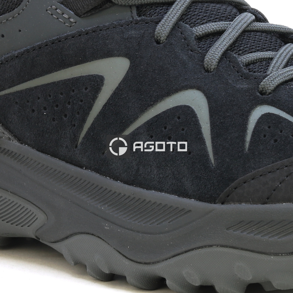 detail MERRELL YOKOTA 3 black černá pánská outdoor obuv