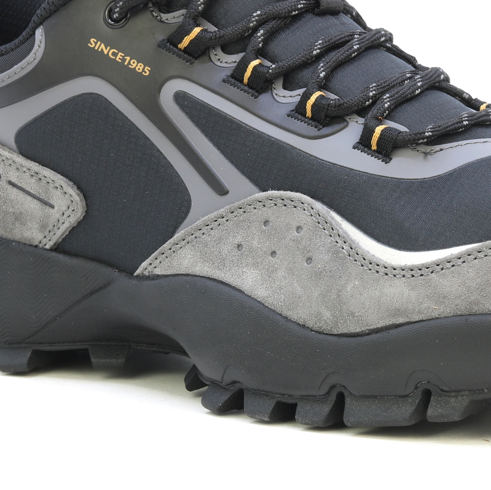 detail HUMTTO Karlos černá pánská kožená outdoor obuv, prodyšná a lehká