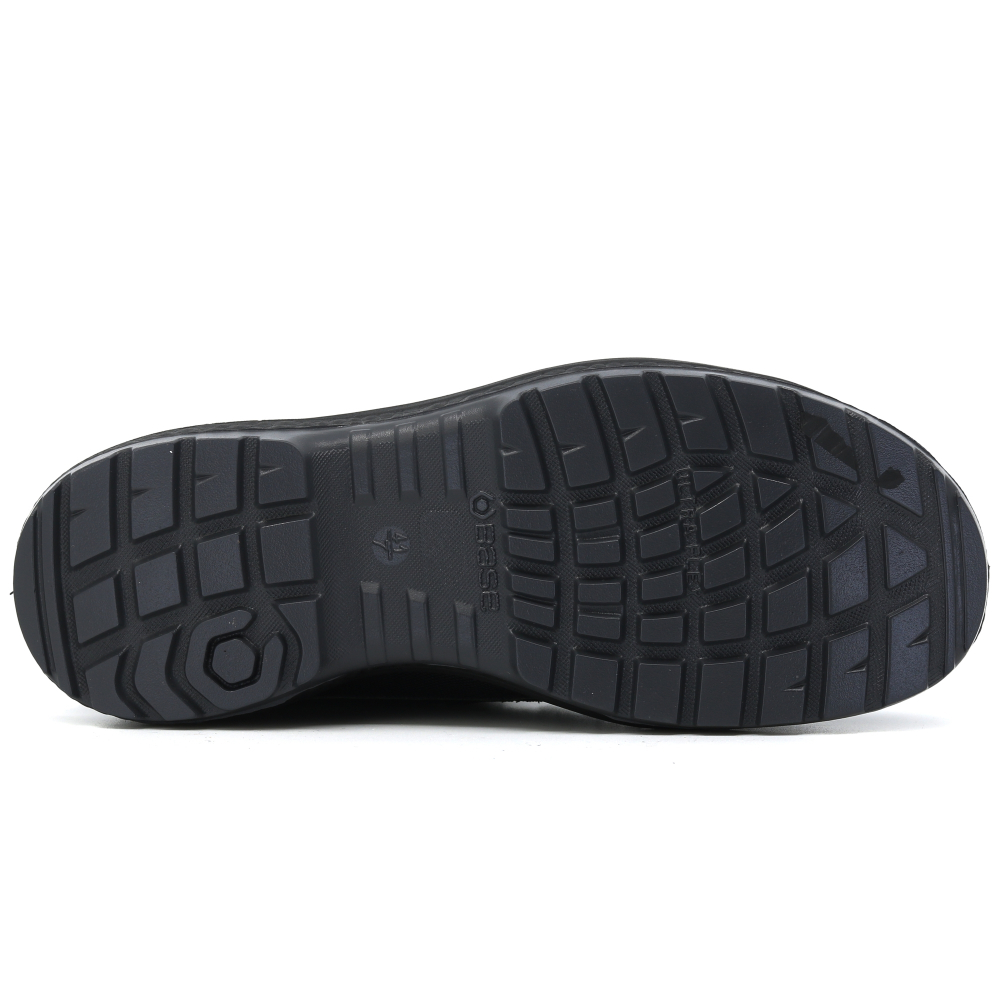 detail BASE Be Powerful S3 černá pracovní obuv s membránou OutDry